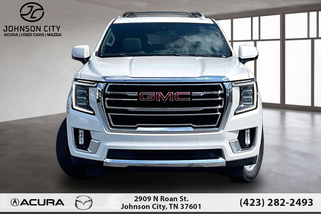 Used 2022 GMC Yukon XL SLT w/ SLT Premium Package AWD/4WD image 3