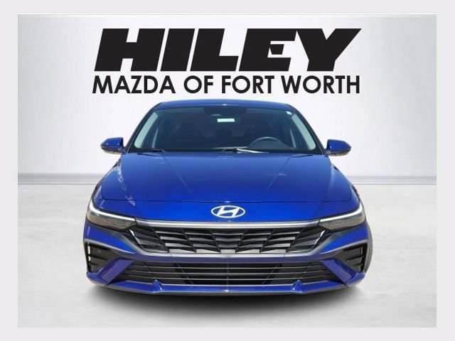 Used 2024 Hyundai Elantra SEL FWD image 1
