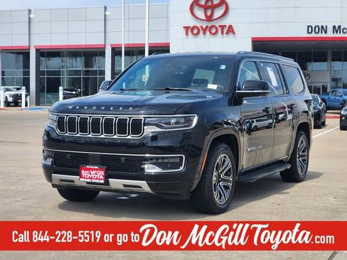 Used 2023 Jeep Wagoneer Series II image 3