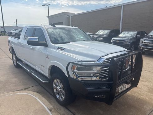 Used 2022 RAM 2500 Laramie AWD/4WD image 6