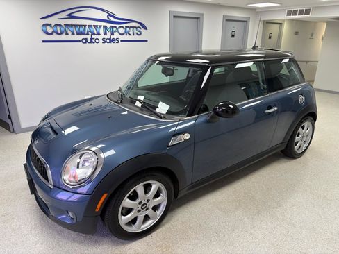 Used 2010 MINI Cooper S FWD image 2