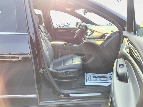 Used 2023 Buick Enclave Essence w/ Experience Buick Package image 13