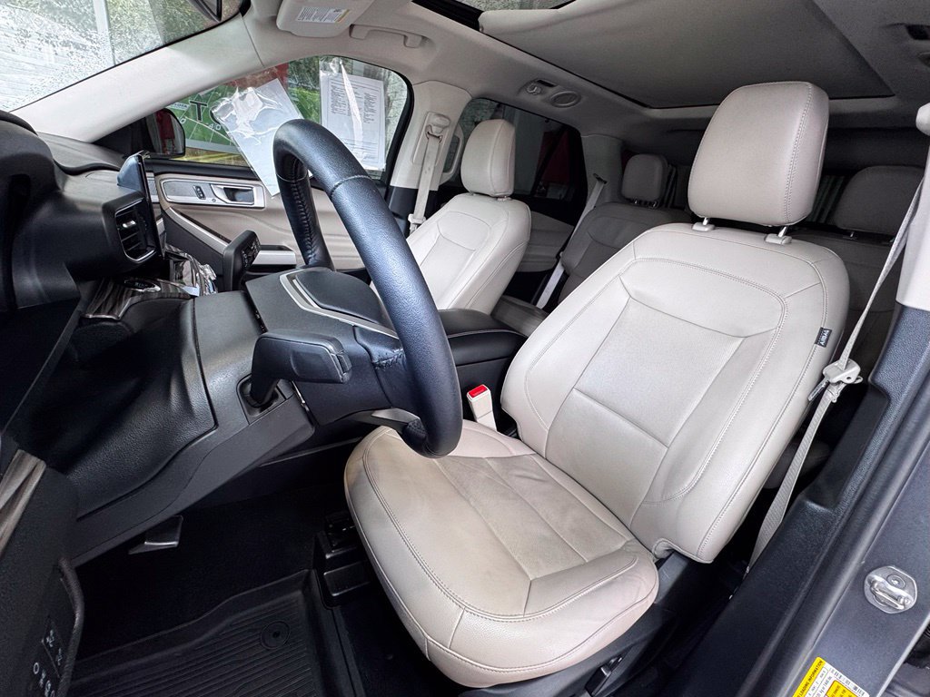 Used 2022 Ford Explorer Limited AWD/4WD image 20