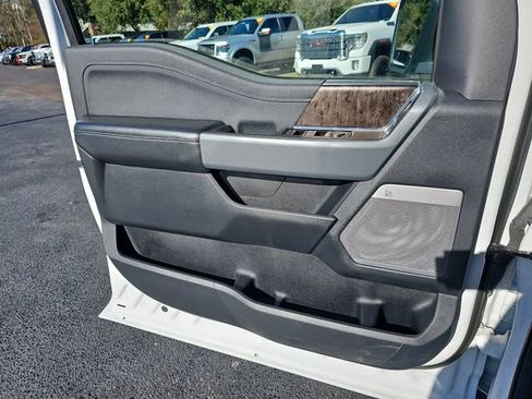 Used 2023 Ford F150 Lariat image 32