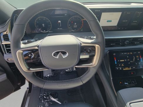 Certified 2026 INFINITI QX80 4WD w/ Sport Exterior Package image 21