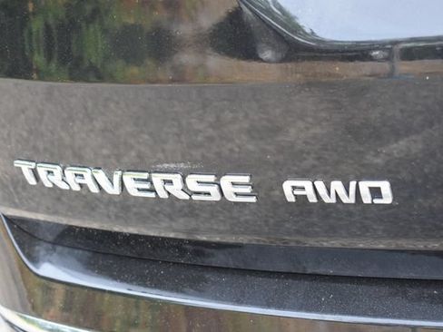 Used 2022 Chevrolet Traverse High Country AWD/4WD image 13