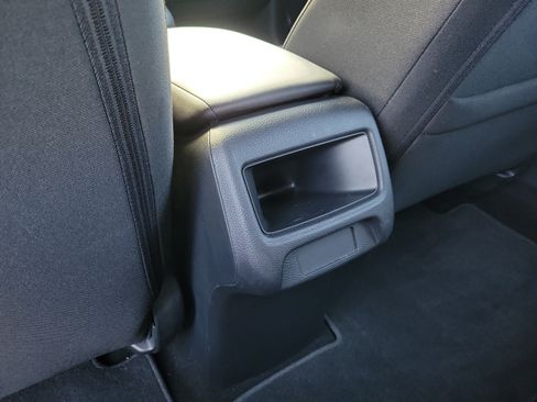 Used 2024 Honda HR-V LX image 15