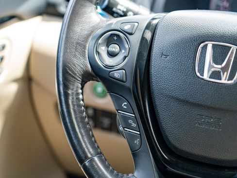 Used 2019 Honda Ridgeline RTL-E image 24