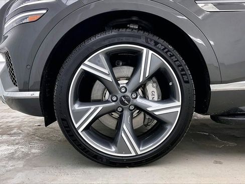 Used 2025 Genesis GV80 3.5T Prestige image 10