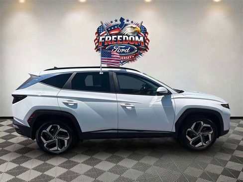 Used 2023 Hyundai Tucson SEL w/ Convenience Package AWD/4WD image 3