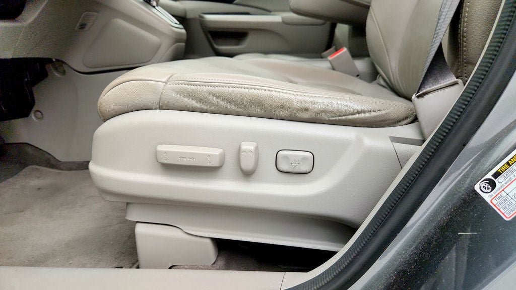 Used 2014 Honda CR-V EX-L image 12