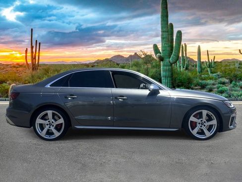 Used 2020 Audi S4 Premium Plus w/ Premium Plus Package AWD/4WD image 2