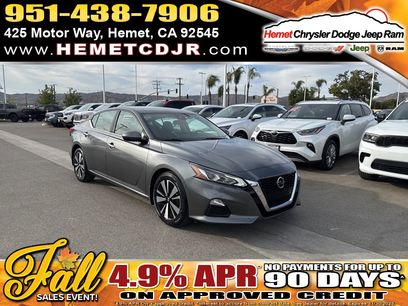 Used 2022 Nissan Altima 2.5 SV