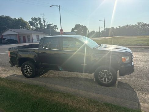 Used 2019 GMC Canyon All Terrain w/ Trailering Package AWD/4WD image 7