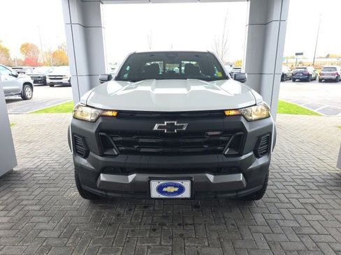 Used 2024 Chevrolet Colorado Trail Boss image 7