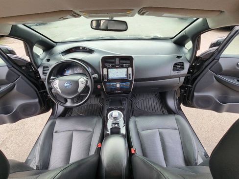 Used 2013 Nissan Leaf SL FWD image 39