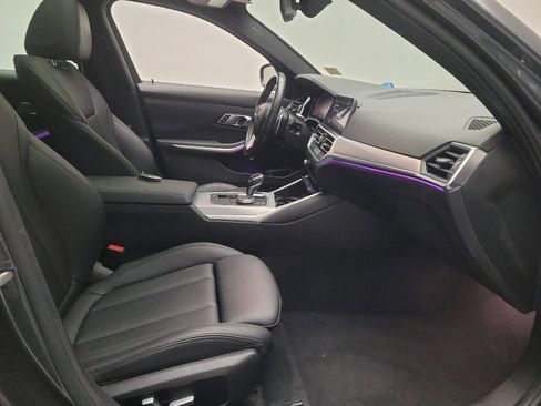 Used 2021 BMW 330i xDrive Sedan AWD/4WD image 21