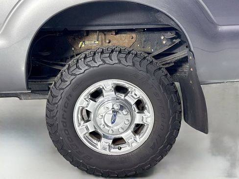 Used 2016 Ford F350 XLT w/ XLT Premium Package image 27