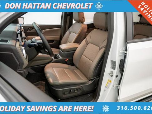 Used 2024 Chevrolet Colorado ZR2 w/ ZR2 Convenience Package III image 4