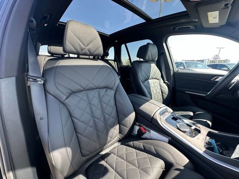 Certified 2026 BMW X5 sDrive40i w/ Climate Comfort Package image 36