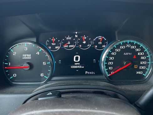Used 2018 GMC Yukon Denali w/ Denali Ultimate Package AWD/4WD image 7