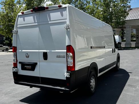 Used 2023 RAM ProMaster 3500 w/ Driver Convenience Group image 7
