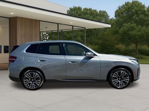 Used 2025 BMW X3 xDrive30i w/ Premium Package image 7