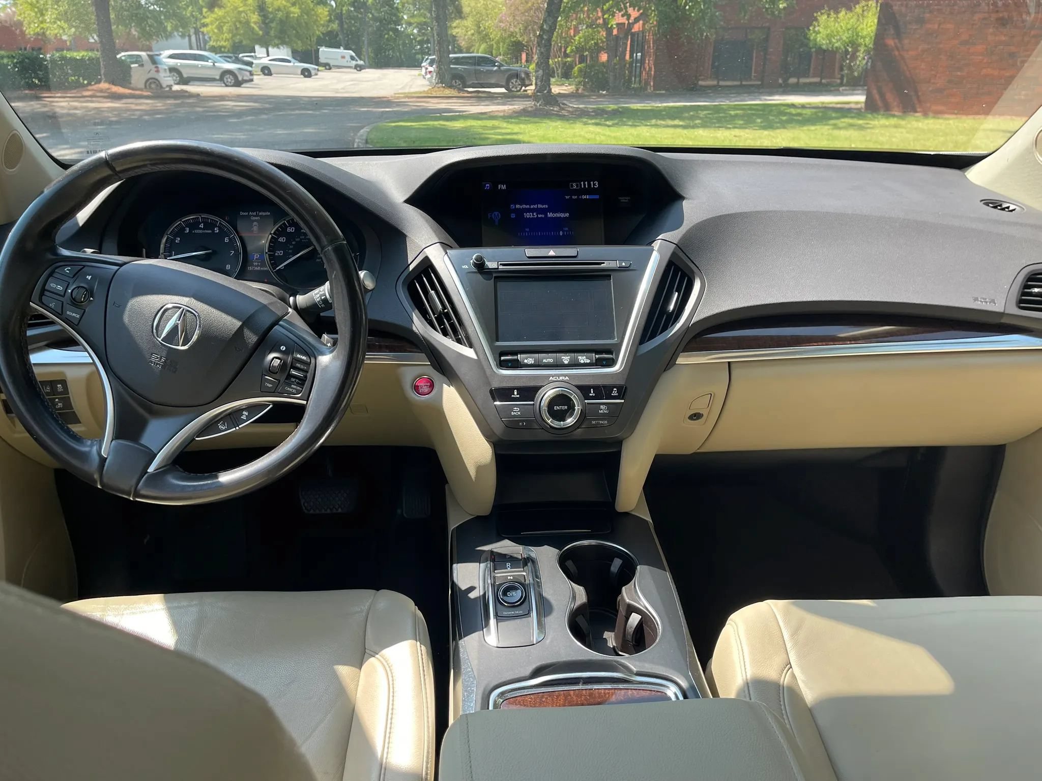 Used 2017 Acura MDX FWD image 16