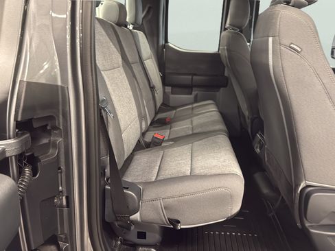 Certified 2024 Ford F250 XL w/ XL Off-Road Package AWD/4WD image 15