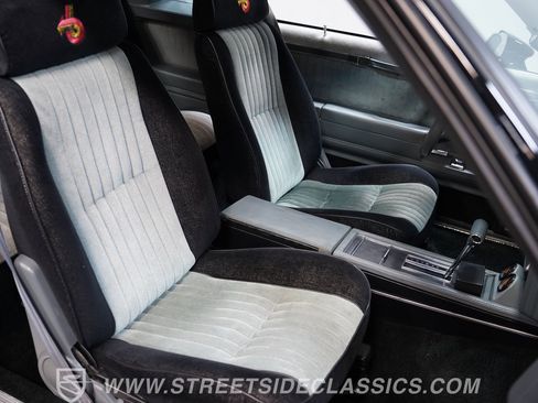 Used 1987 Buick Regal Coupe RWD image 38
