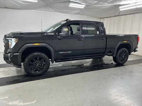 Certified 2024 GMC Sierra 2500 AT4 w/ AT4 Premium Plus Package AWD/4WD image 6