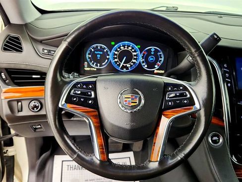 Used 2015 Cadillac Escalade ESV Premium AWD/4WD image 14