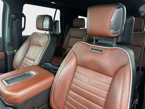 Used 2024 GMC Yukon Denali Ultimate AWD/4WD image 20