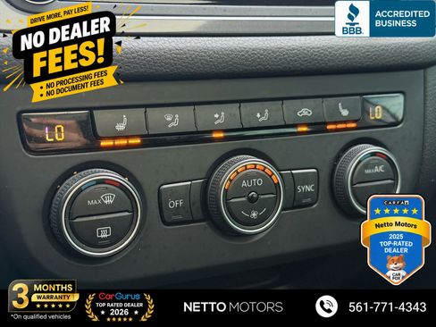 Used 2017 Volkswagen Tiguan Sport FWD image 33