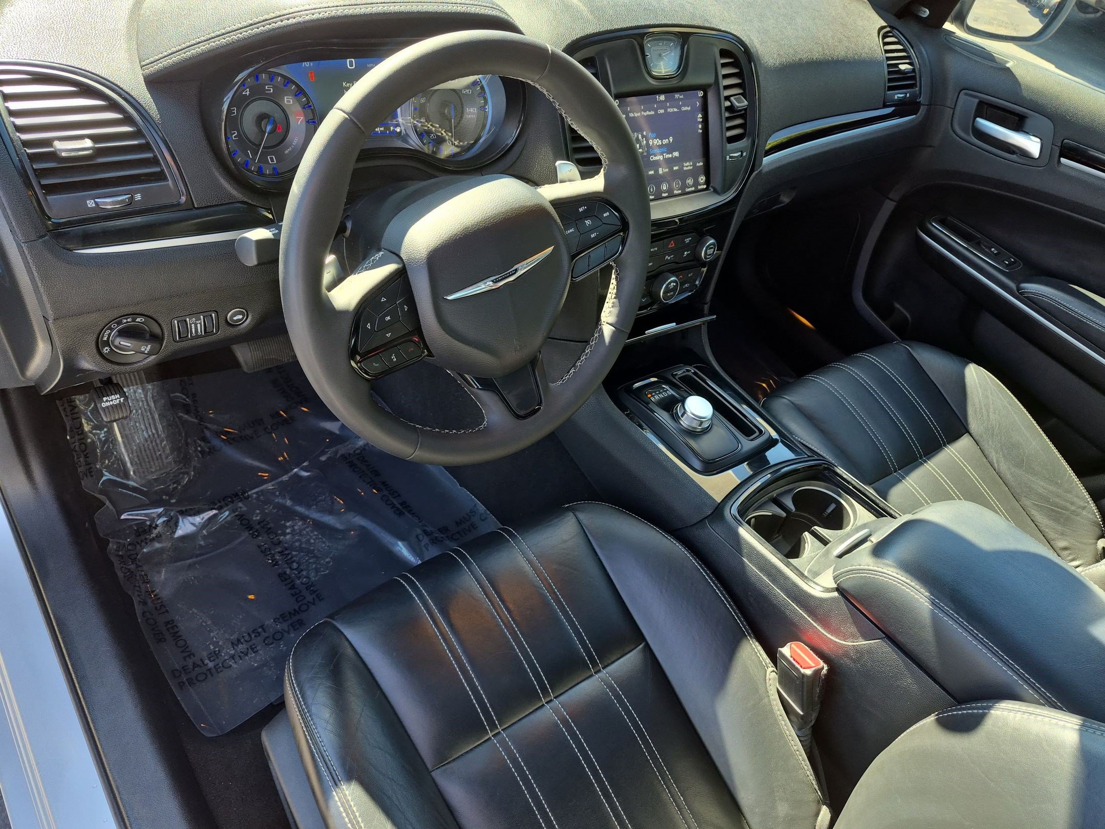 Used 2023 Chrysler 300 S RWD image 14