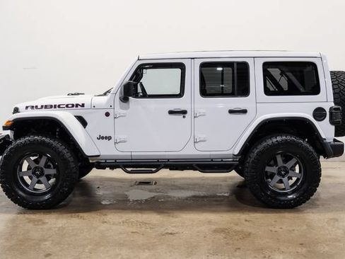 Used 2023 Jeep Wrangler Unlimited Rubicon AWD/4WD image 7