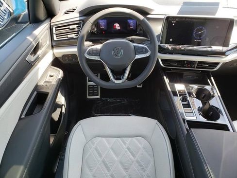 New 2026 Volkswagen Atlas Cross Sport SEL Premium R-Line AWD/4WD image 10