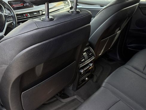 Used 2018 BMW X5 xDrive40e image 18