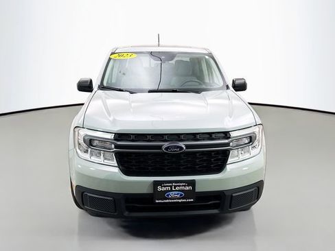 Used 2023 Ford Maverick XLT image 2