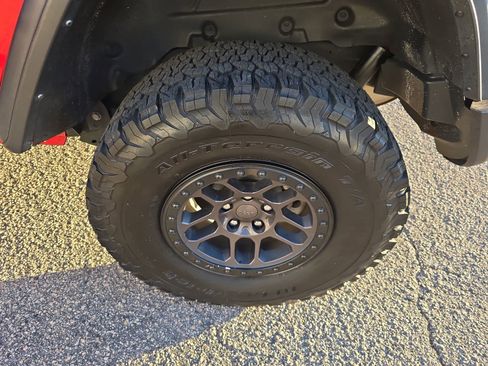 Used 2023 Jeep Wrangler Unlimited Sport w/ Xtreme 35 Tire Package image 36
