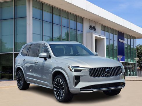 New 2025 Volvo XC90 T8 Plus w/ Protection Package Premier image 2