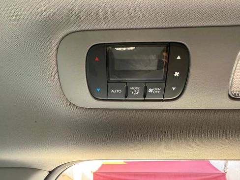 Used 2018 Honda Odyssey EX-L image 30