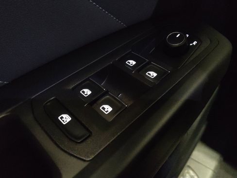 Used 2023 Volkswagen Atlas SE FWD image 27