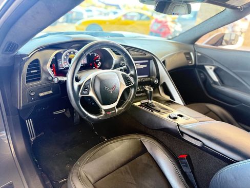 Used 2015 Chevrolet Corvette Z06 w/ 3LZ Preferred Equipment Group image 42