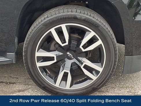 Used 2019 Chevrolet Tahoe LT w/ RST Edition AWD/4WD image 28
