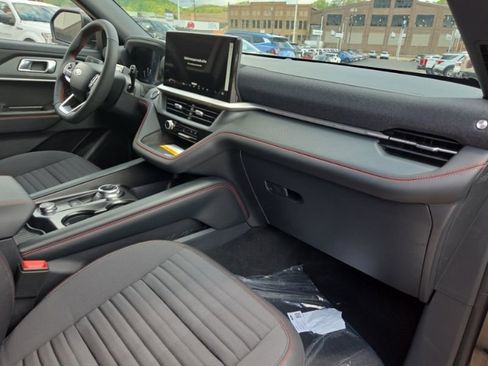 New 2026 Ford Explorer ST-Line w/ ST-Line Street Pack AWD/4WD image 14
