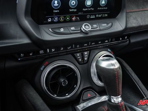 Used 2020 Chevrolet Camaro ZL1 image 18