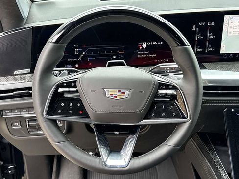 Used 2025 Cadillac Escalade V w/ LPO, Floor Liner Package image 32