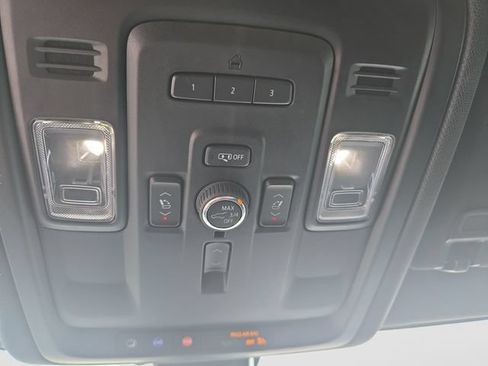 Used 2022 Chevrolet Tahoe High Country w/ Max Trailering Package AWD/4WD image 28