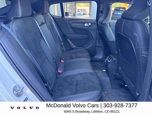 Used 2023 Volvo C40 P8 Recharge Plus w/ Protection Package Premier AWD/4WD image 11